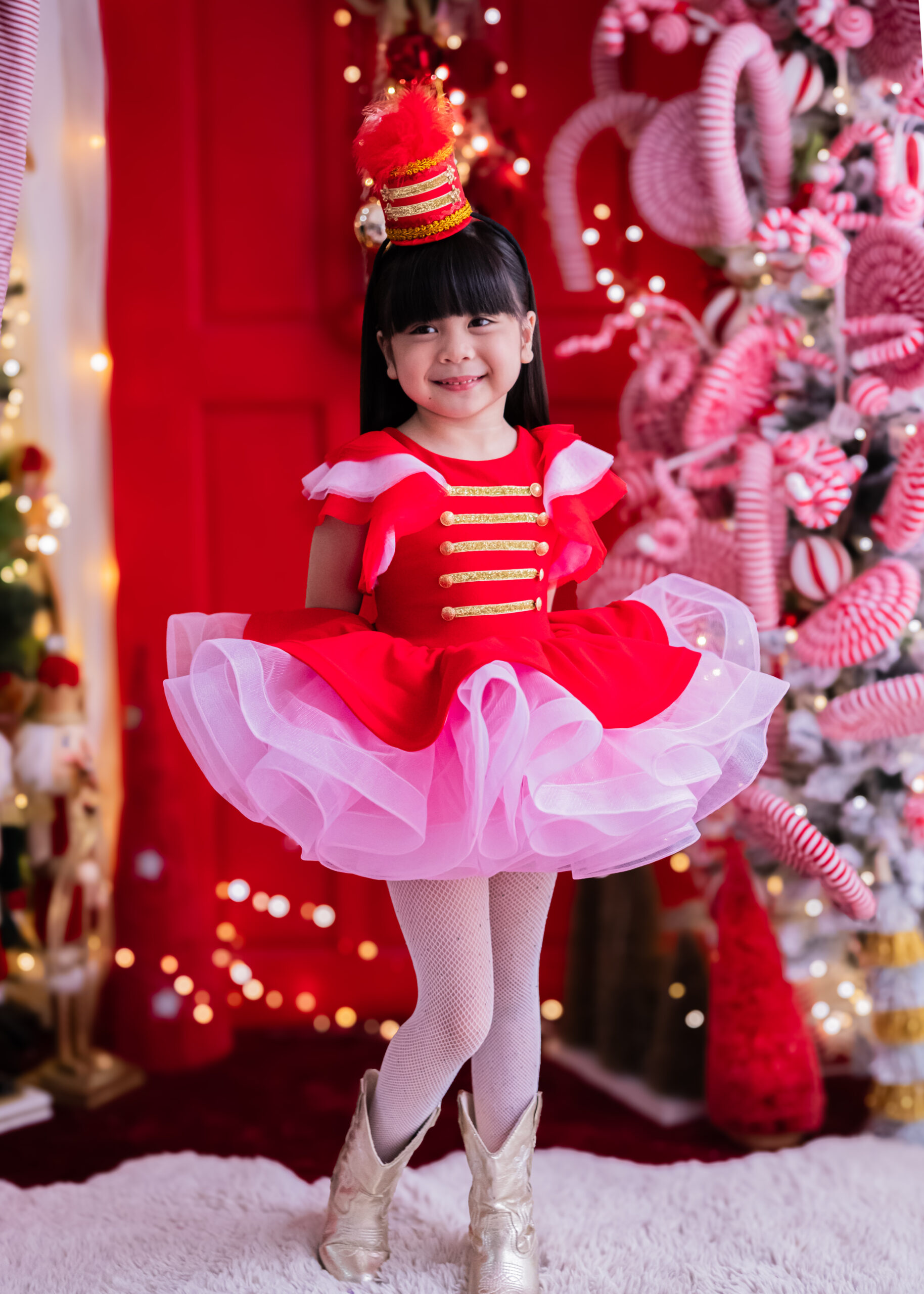 Nutcracker Barbie - Image 7